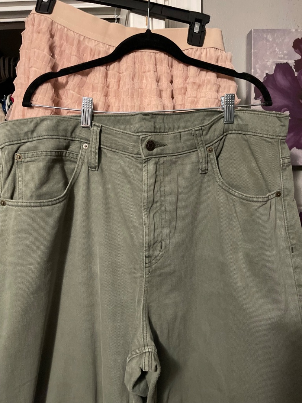 GAP High Rise Barrel Jeans Olive Color Size 20 - Picture 3 of 7